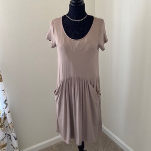 Garnet Hill Short Sleeve Pocket Dress